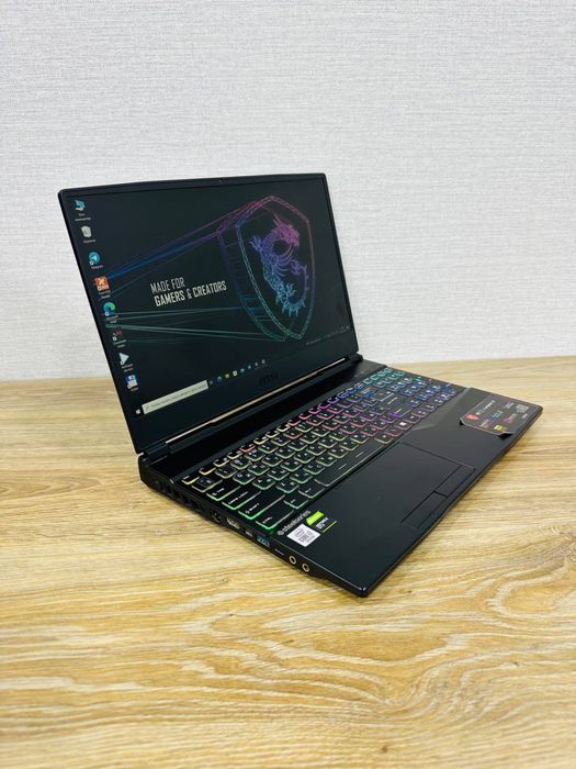 MSI leopard i7-10 RTX 1660 ti 16/512 gb