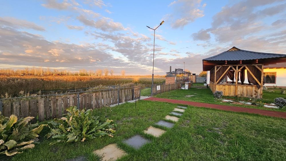 Коттедж посуточно