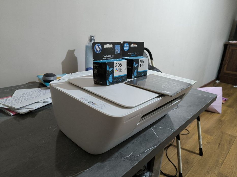 Принтер DeskJet 2320