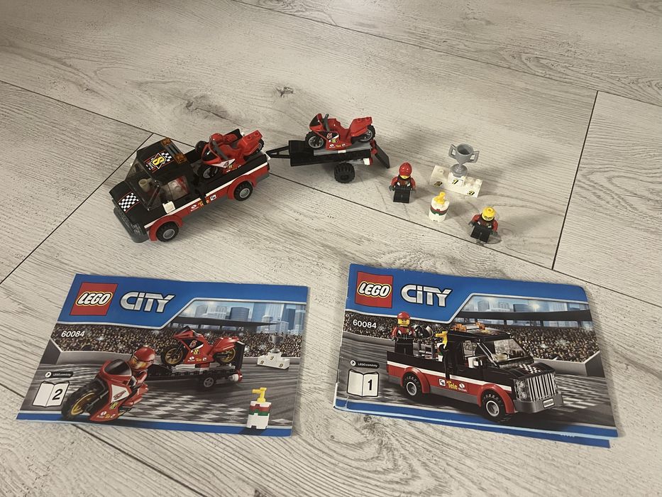 Lego city 60084 cursa de motociclete