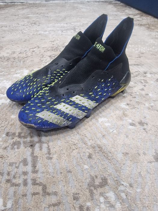 Бутсы адидас жаксы