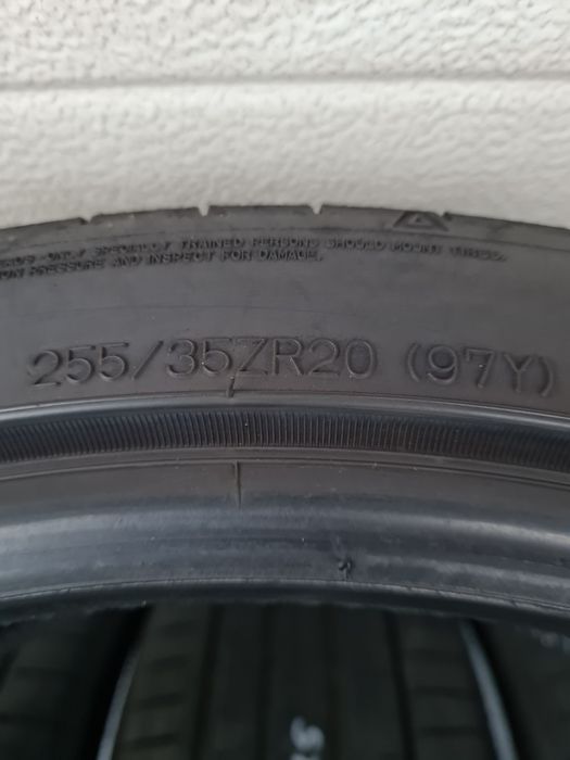 Летни гуми 4 броя FALKEN Azenis FK530 255 35 R20 дпт 0425