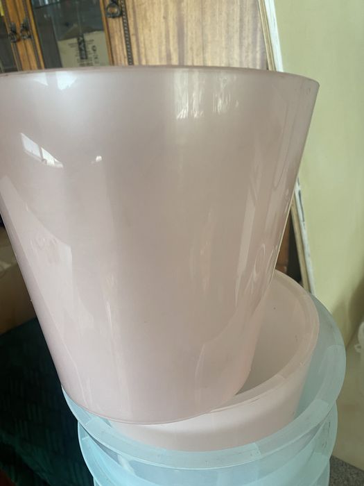 Продам горшки для орхидей