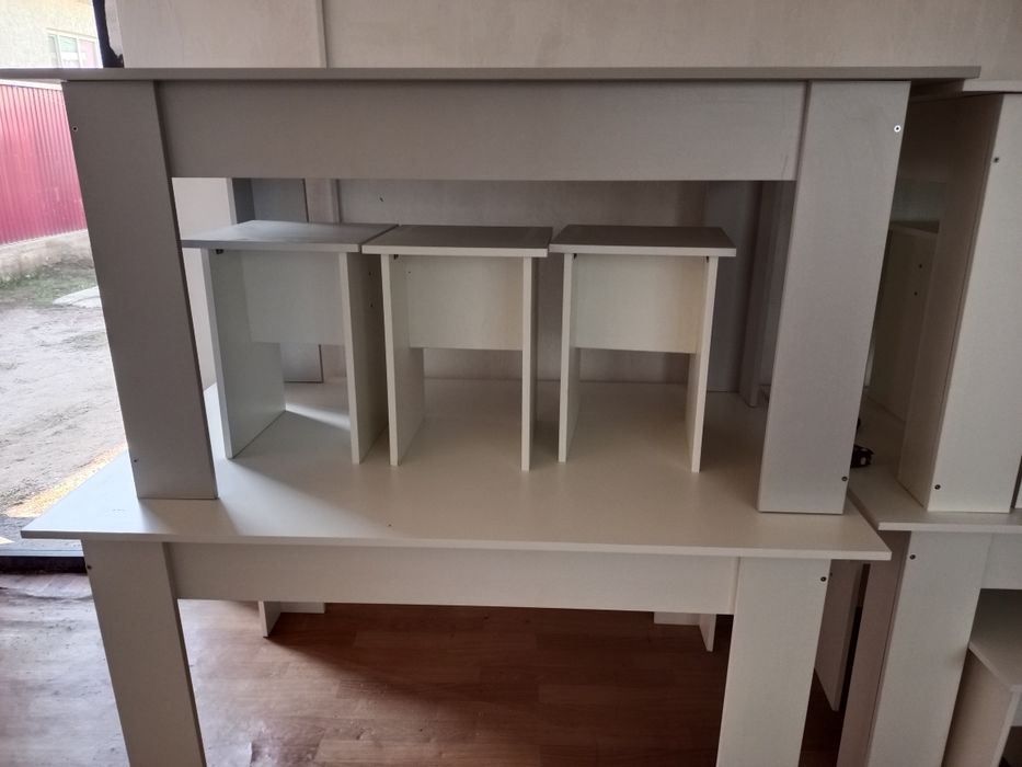 Столы кухонные новые