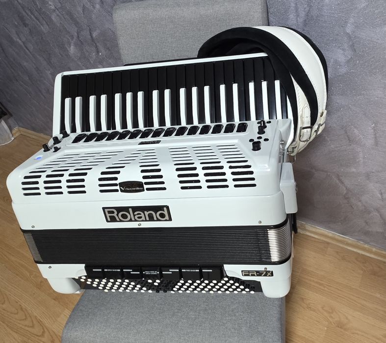 Acordeon Roland Fr 7x/Set Tonuri