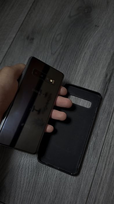 Vând samsung s10