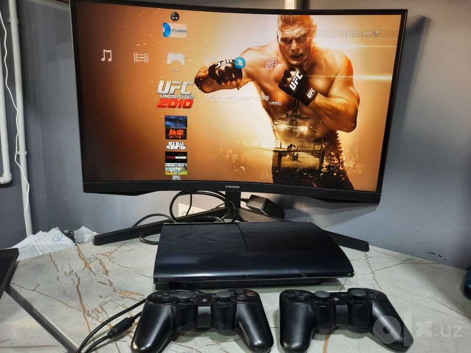 Sony PlayStation 3 Super Slim (CECH-4201A) + 15 игр + 1 геймпад