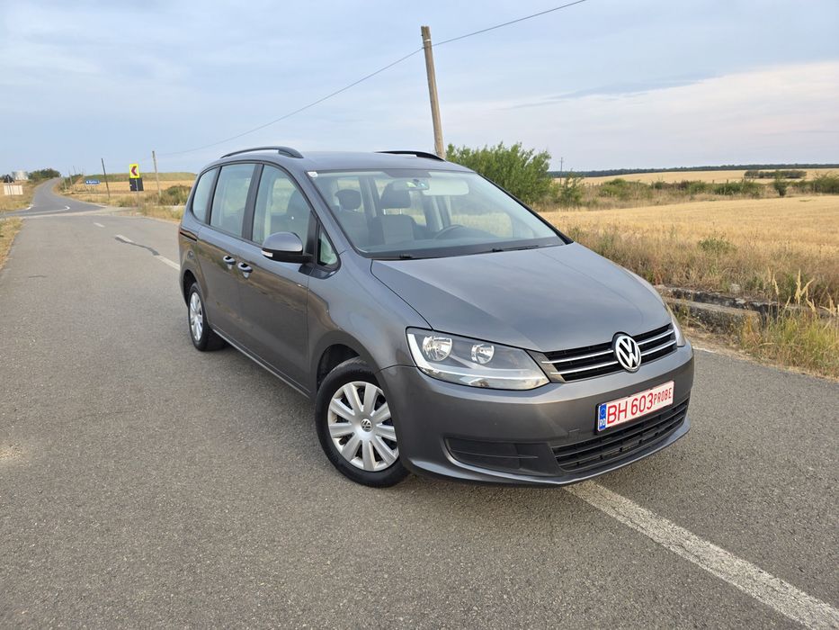 Volkswagen SHARAN 2.0 TDI 4x4 140 cp euro 5 2011