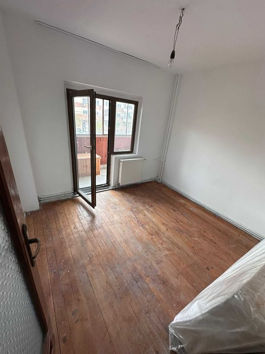 Apartament 3 Camere zona Soarelui