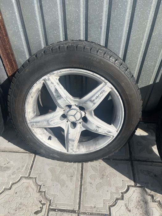 Продам комплект вместе с резиной