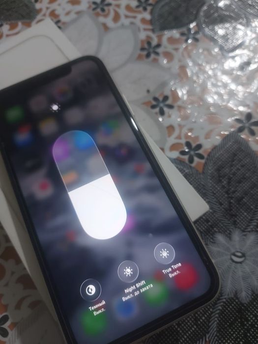 Продам iPhone11 в отличном состание