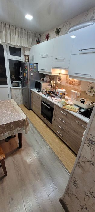 Квартира (Банковский дом), 2010 й год (Ипотека банк) постройки,77 сери