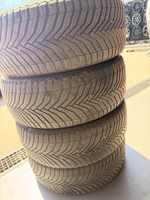 Anvelope all season 235/55/17 Michelin CrossClimate 2