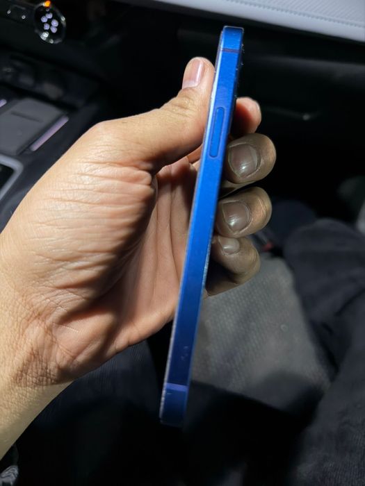 Продам Iphone 12 128GB