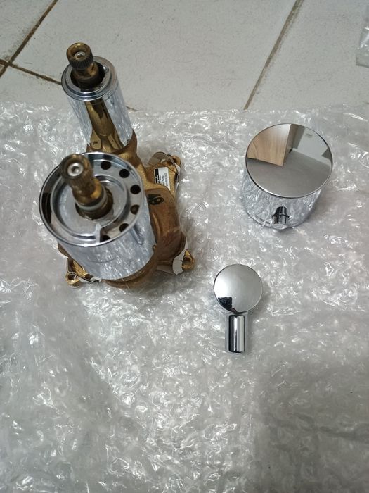 Смесител за вана/душ за вграждане хром HANSGROHE Axor Uno