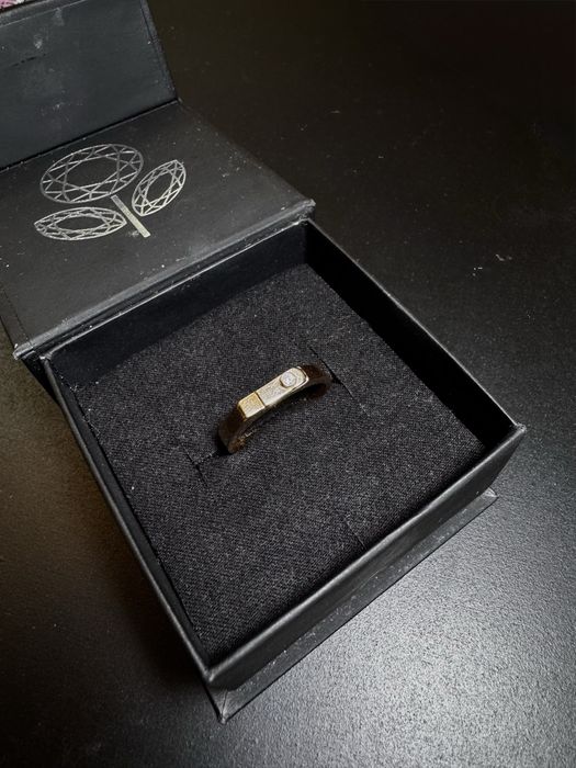 Продам кольца 300к-100к