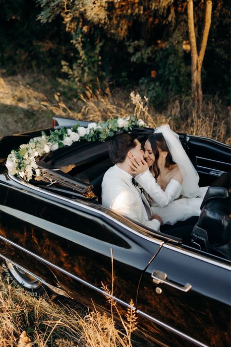 Masina Retro pentru Evenimente Limuzina Cadillac