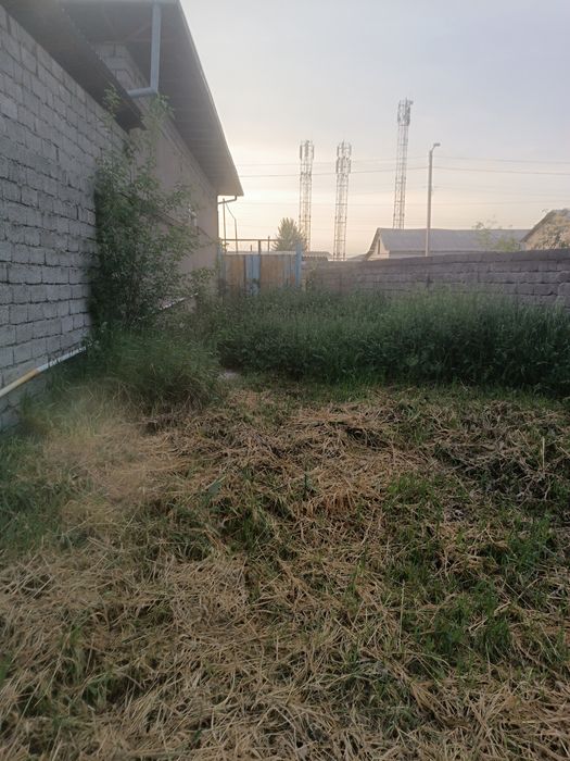 6 сотих ер майдони сотилади