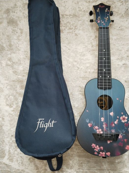 Продам укулеле сопрано