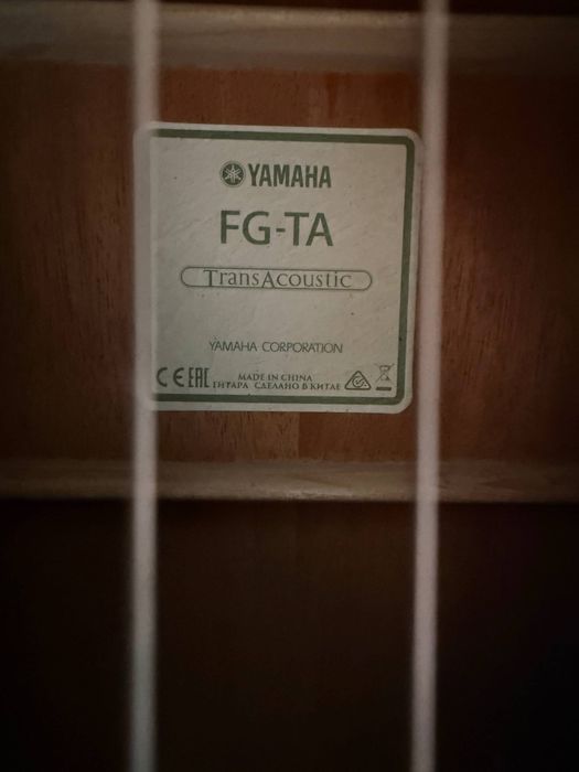 Гитара Yamaha Электроакустическая