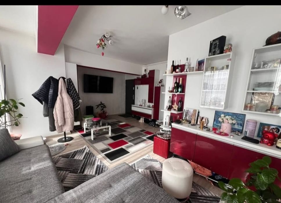 Vand apartament 2 camere,parcare, boxa , etaj 4(6) bloc nou, 72m2Tudor