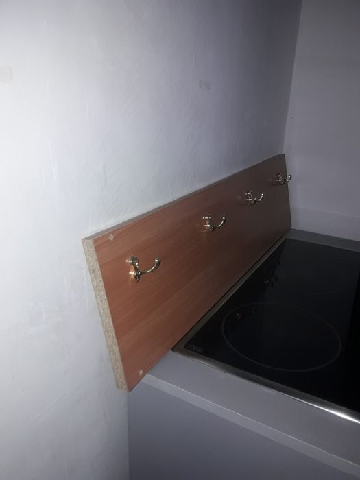 вешалка 75 см * 20 см * 2 см