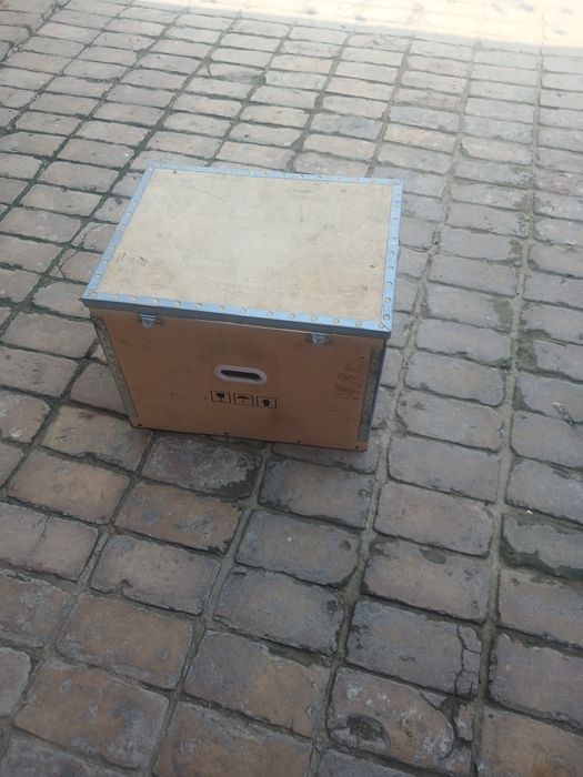 Stablizator qutilari sotiladi