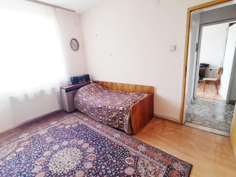 Продава се Четиристаен апартамент в София, Сухата река - 135 кв.м за 1852 €/кв.м - Снимка #3