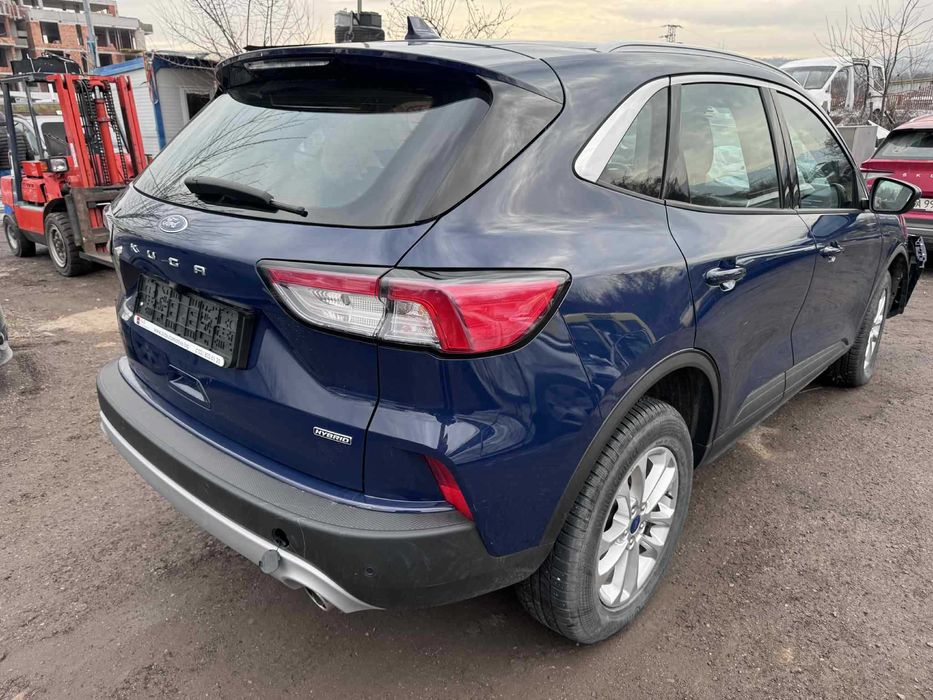 НА ЧАСТИ! Ford Kuga 2.5i Dura Hybrid Автоматик 2023 г. 190 кс. Куга