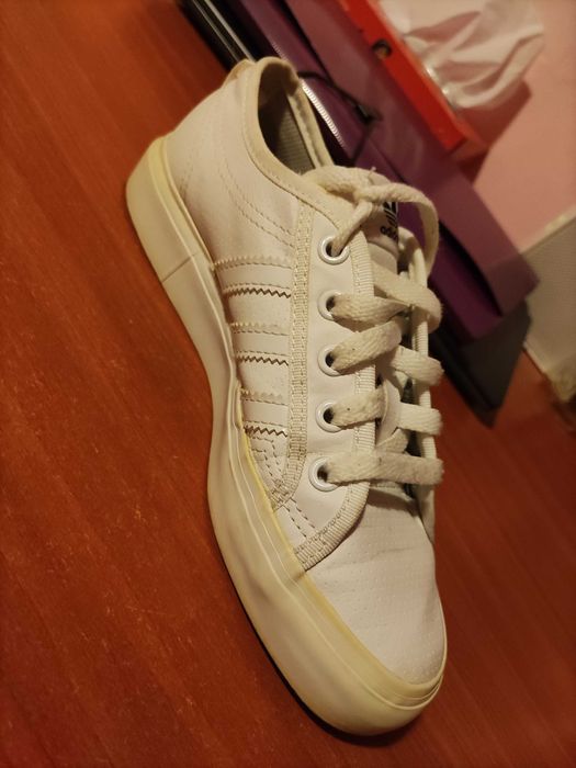 Teniși Adidas mărimea 36/37