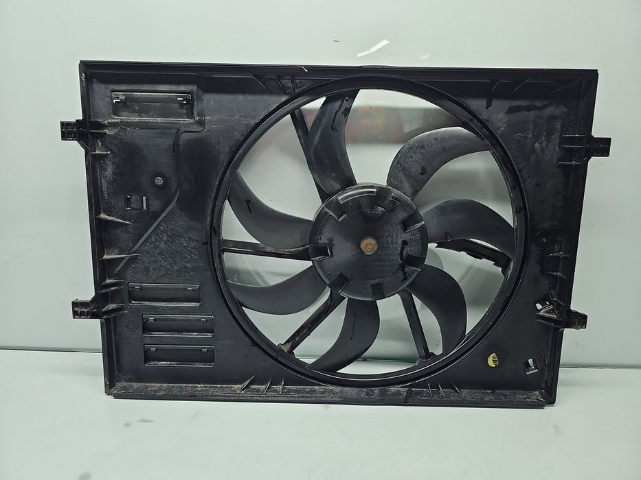 Electroventilator Volkswagen Golf 7 (5G) [Fabr 2014-prezent] 5Q0121207
