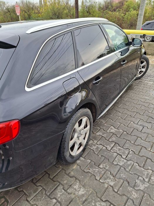 Audi A4 variant S Line 2015 140 CP 207.000 km negru perlat E6