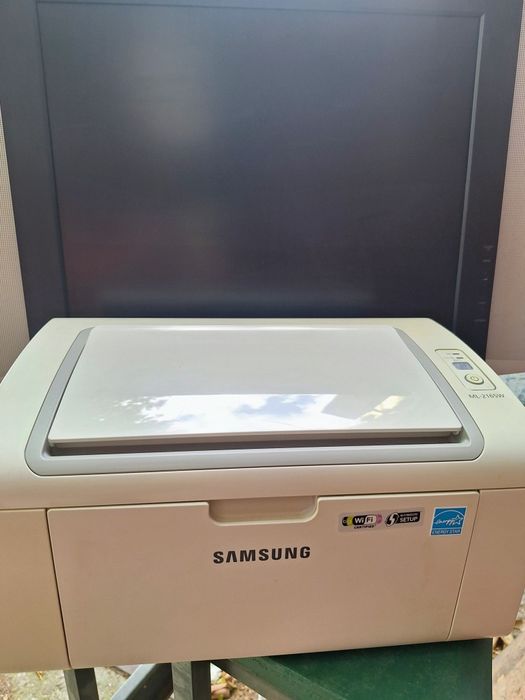 монитор  телевизор