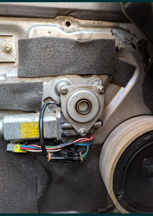 Реставрация, ремонт стеклоподъемников