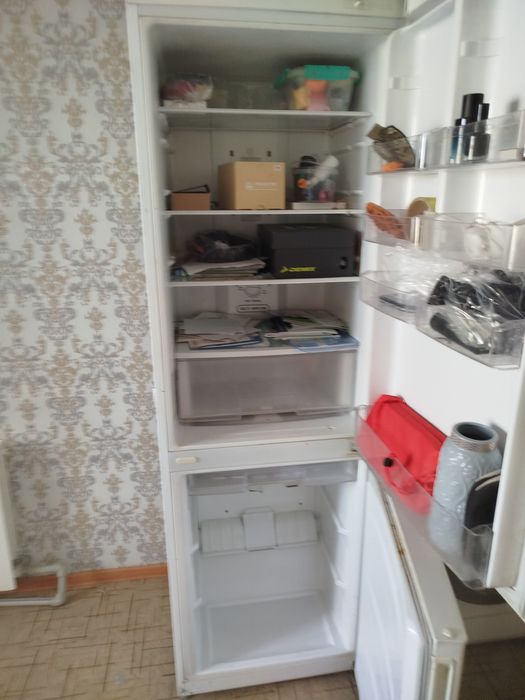 Продам холодильник LG