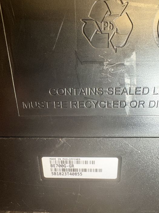 APC beak-ups 700