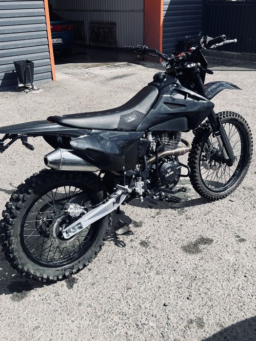 Эндуро 250cc, почти новый