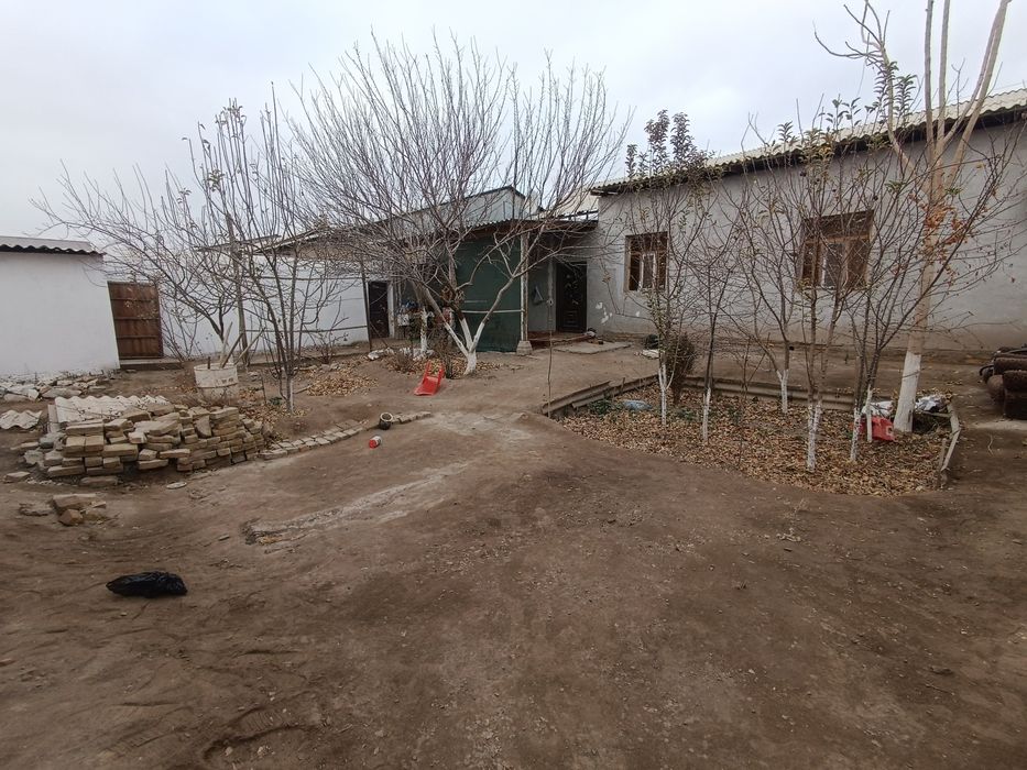 420кв Ховли жой сотилади урганч шахар навруз шахарчасида (спутник (