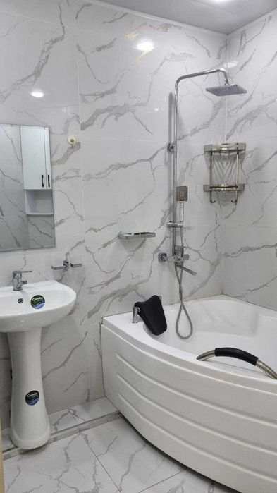 Продается 2х комнатная квартира в новостройке на Юнсабаде 9 квартал.