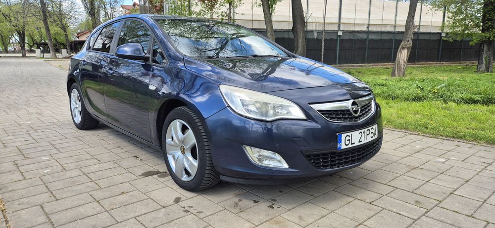 Opel Astra J 1.7 CDTI – 125 CP | 2012 | 270.000 km
