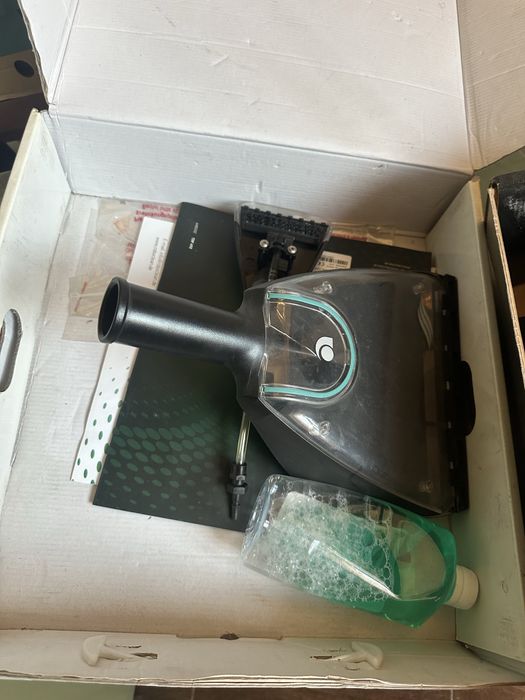 Продам пылесос Roboclean