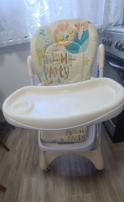 Продам стульчик для кормления