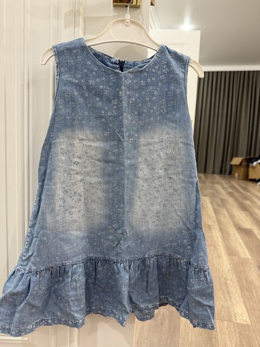 Продам детские вещи для девочки