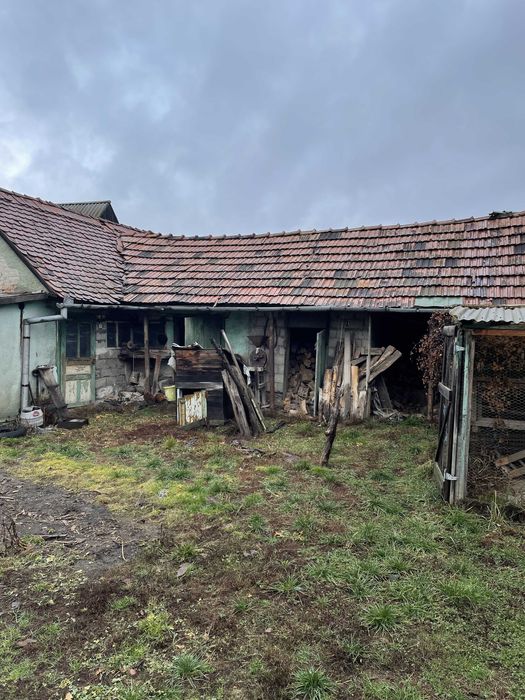 Casă solidă din cărămidă/piatră, 1148 mp teren, poziție excelentă în Bixad (Covasna) – aproape de Băile Tușnad