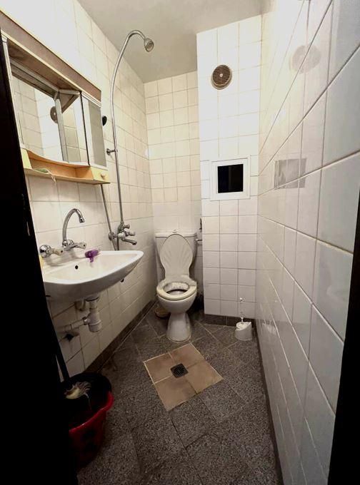 Дава се под наем Двустаен апартамент в Бургас, Възраждане - 56 кв.м за 331.5 € - Снимка #4