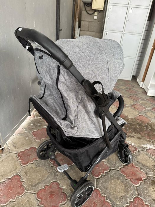 Коляски продам новые