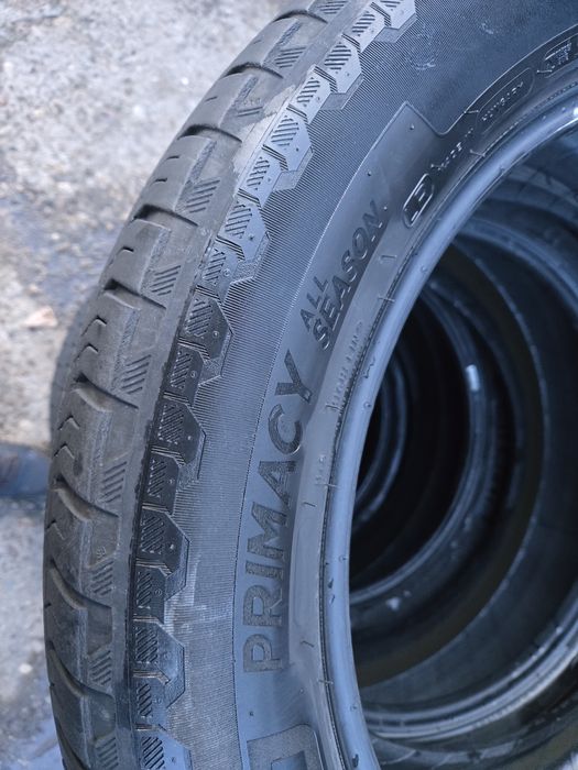 4бр. 275 50 21 Michelin всесезонни.