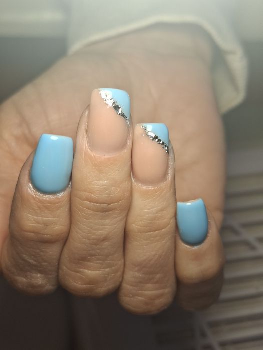 Unghii cu gel si oja semipermanenta