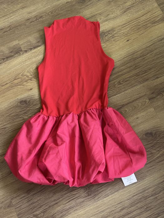 Нова рокля по модел на Zara
