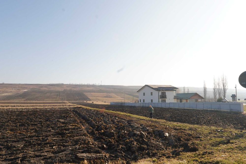 Vand teren extravilan 1800m, Ipotești, Botoșani